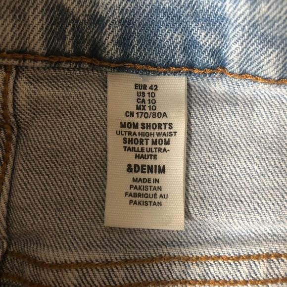 Size 10 H&M high waisted mom shorts - Picture 2 of 3